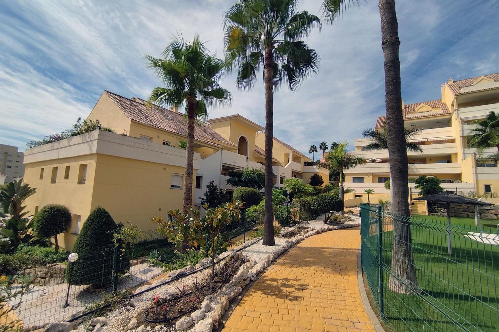 Apartamento Puertosol Εστεπόνα Εξωτερικό φωτογραφία