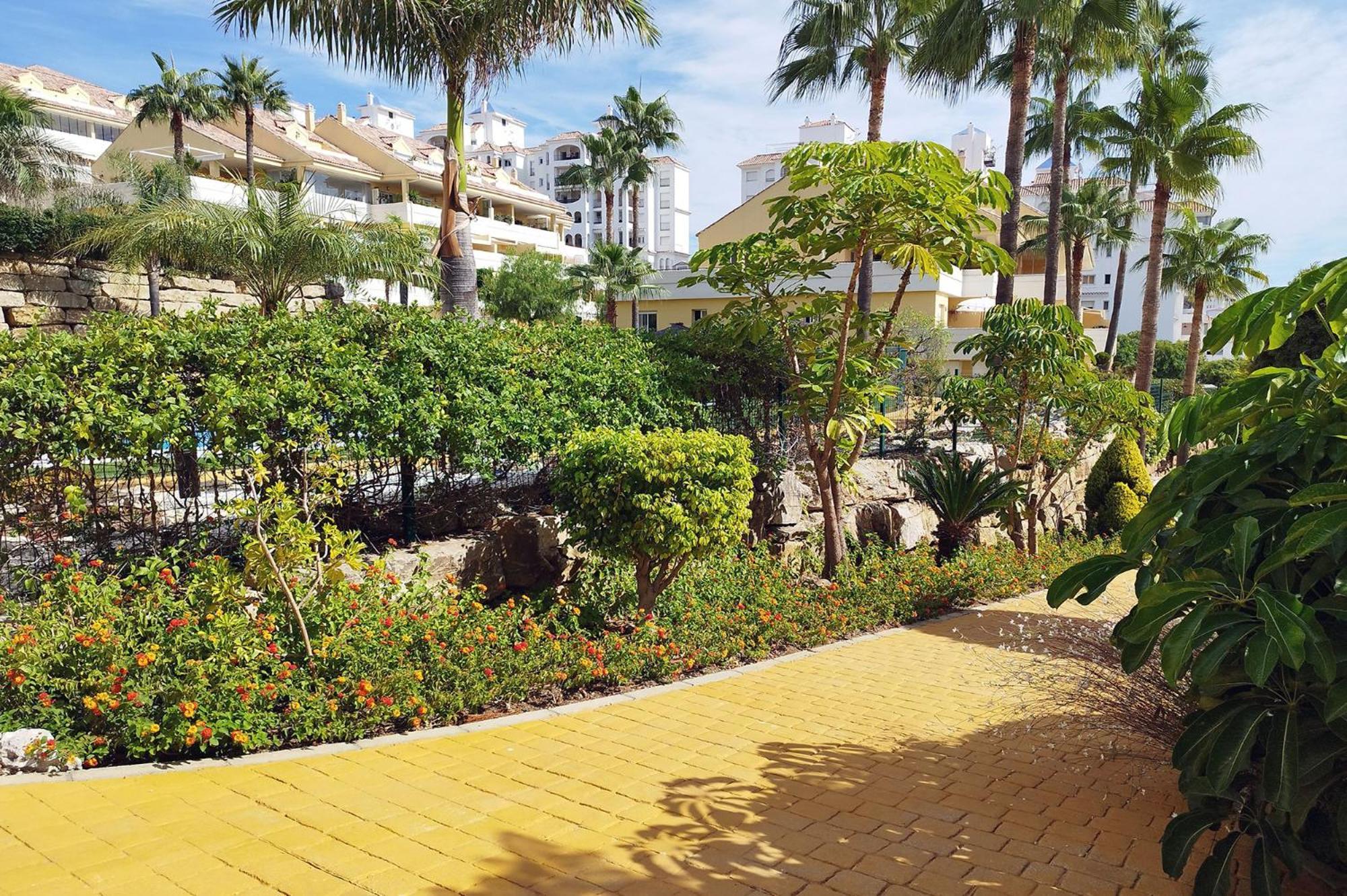 Apartamento Puertosol Εστεπόνα Εξωτερικό φωτογραφία